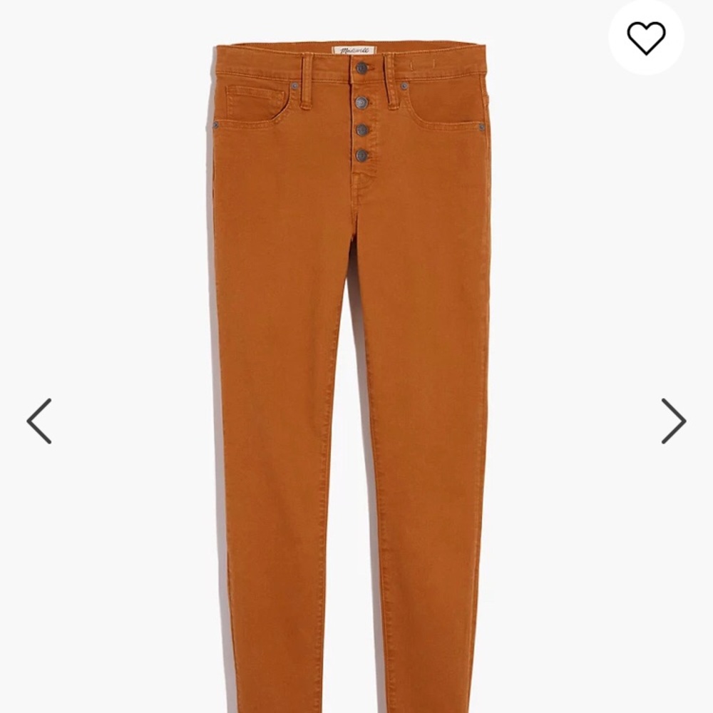 9" Mid-Rise Skinny Jeans: Garment-Dyed Button-Front Edition Size 26